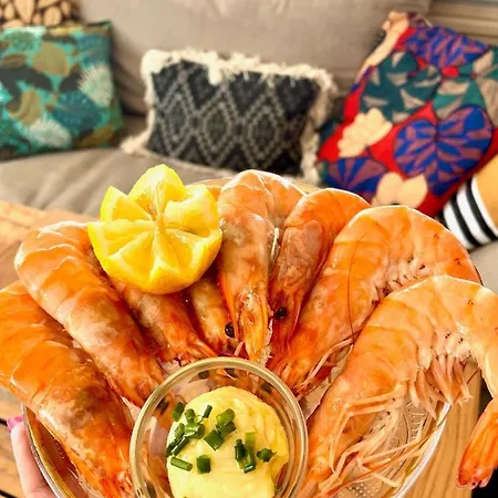 Clair De Lune Hotel *